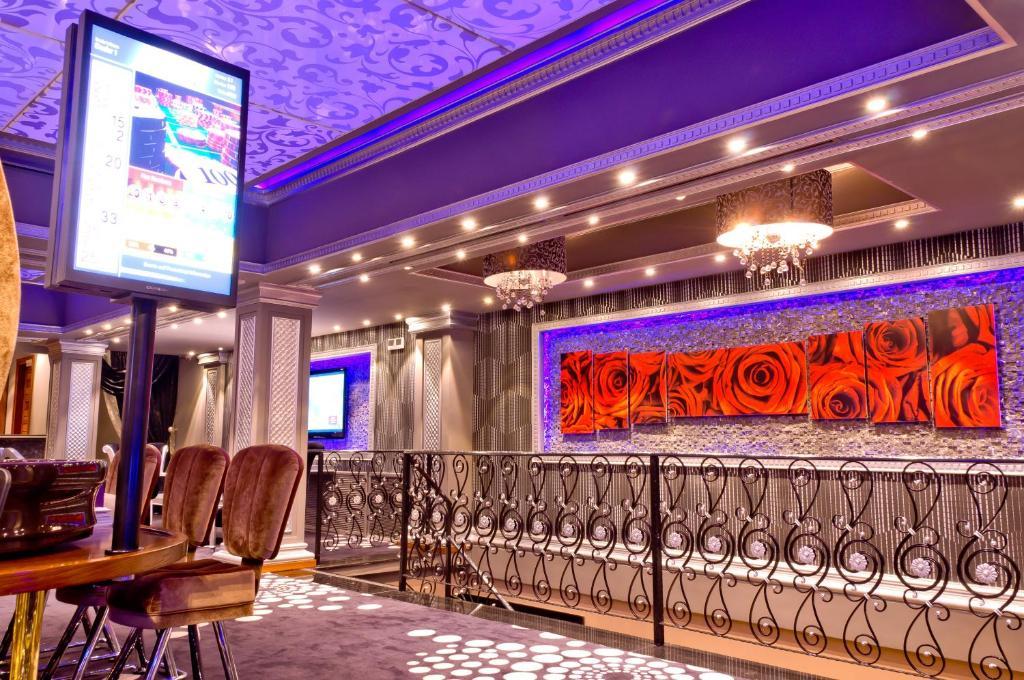 Savannah Hotel & Casino 파라마리보 외부 사진