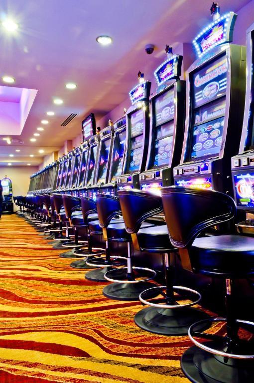 Savannah Hotel & Casino 파라마리보 외부 사진